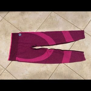 Victoria secret pink seamless leggings size large